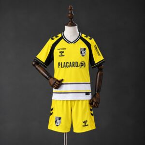 Equipación Niño Vitoria 26-27 Alternativa