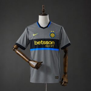 Camiseta Inter Milán 2026-2027 alternativa gris con franja negra y patrocinador Betsson Sport